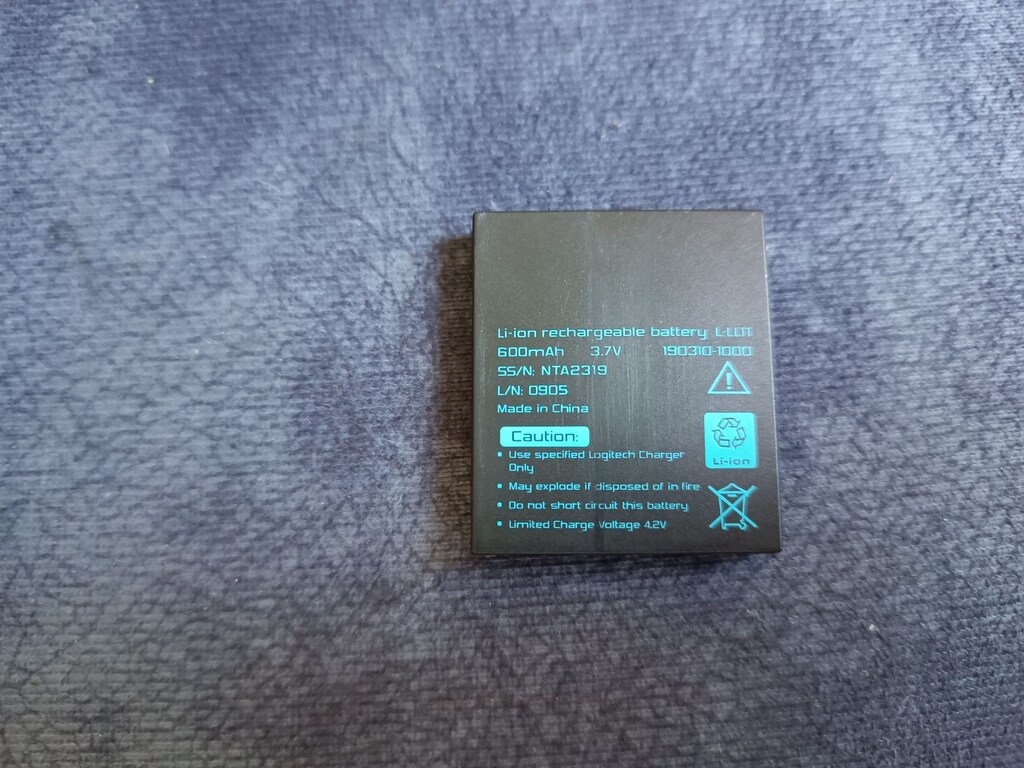 Logitech L-LH9 Şarj Cihazı + Pil - 6