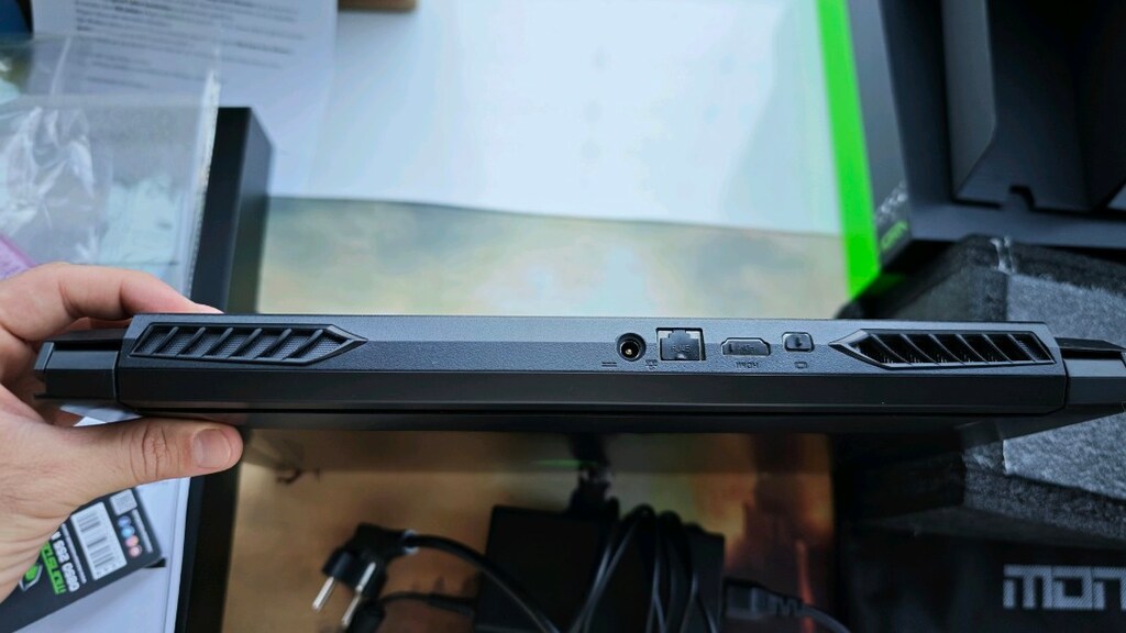 Monster Laptop ABRA A5 V16.7.3 i5 işlemci 2 yıllık cihaz kullanılmadı. - 6