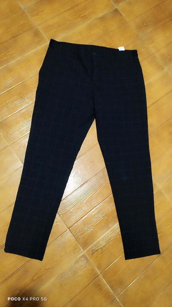 #Zara likralı pantolon Eni çekilince 50 Boyu 102 Paça 17?? - 2