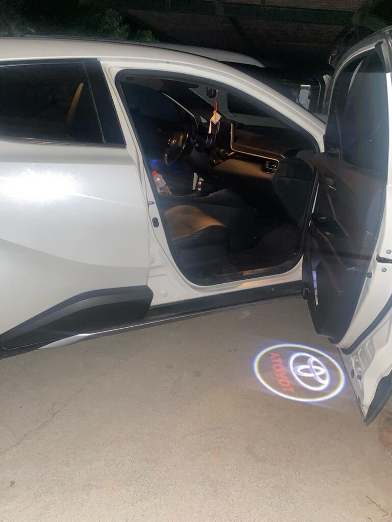 Toyota Chr 2017 model 1/2 - 3