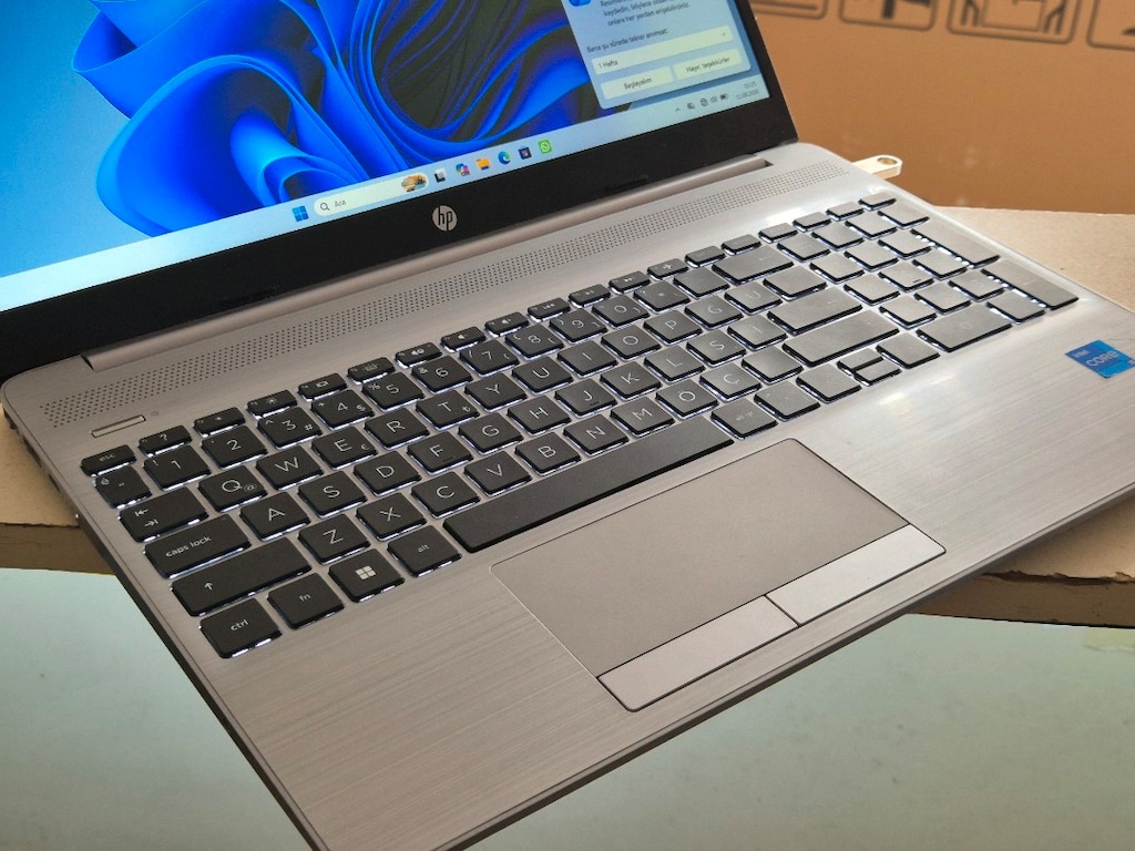 İ5 12 | 1TB M2 | 2GB NVİDİA | 16GB RAM | HP 250 G9 - 2