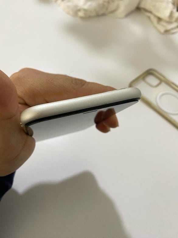 IPHONE 11 - 4
