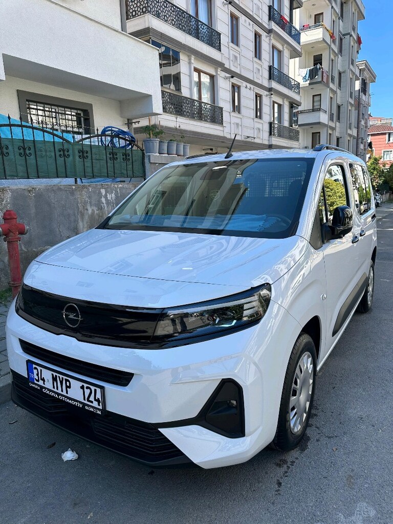 Opel combo life essential - 15
