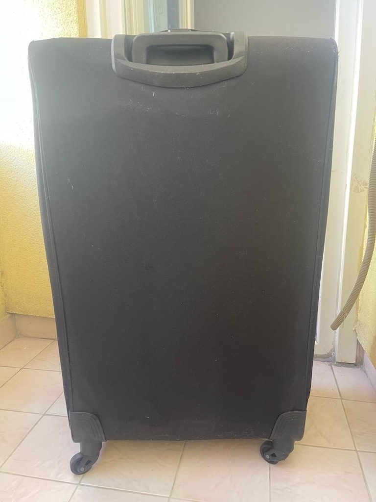 ULTRA BÜYÜK BOY VALİZ - 3