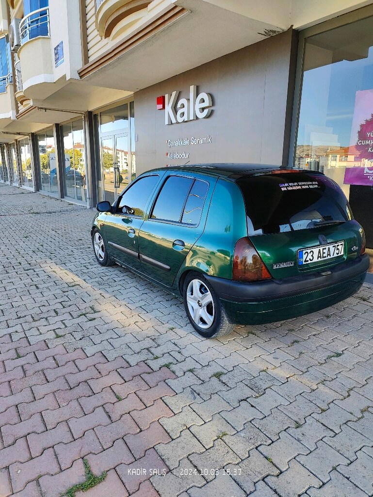 Renault Clio 2 hb - 5
