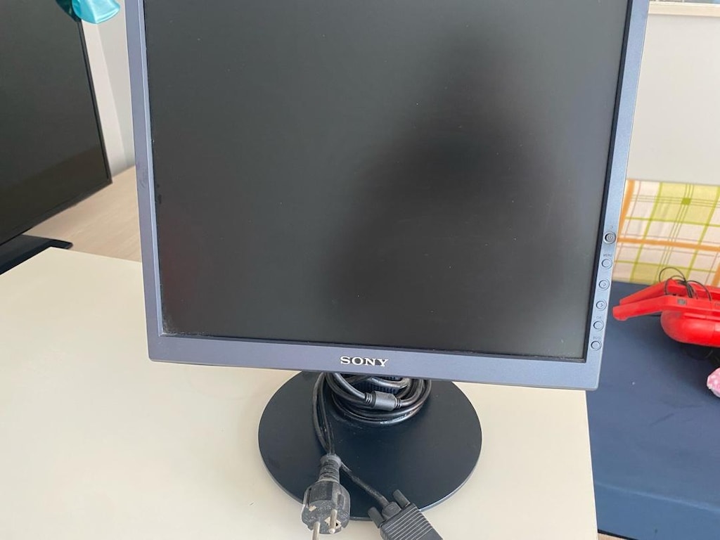 SONY MONİTÖR - 2