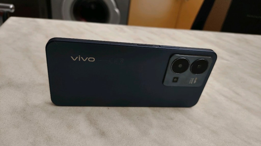 Vivo Y35 - 3