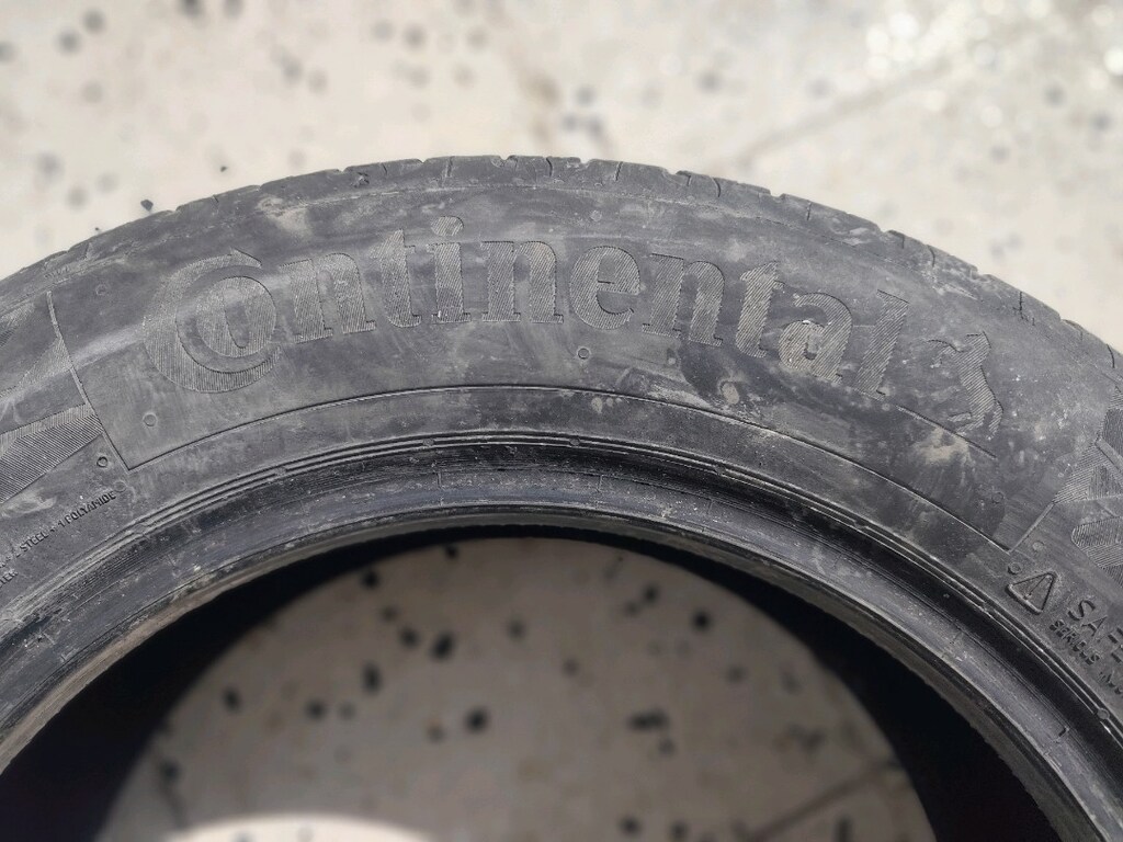 Continental 195/65/15 - 4