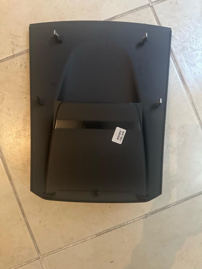 ford fiesta 2008-2015 arası model Orjinal üst teyp çevresi - 2