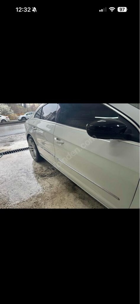Volkswagen Passat CC - 8