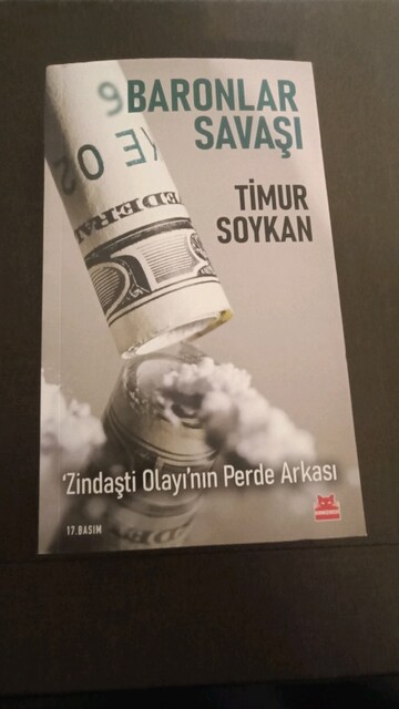 Sıfır kitap. Hediye geldi.