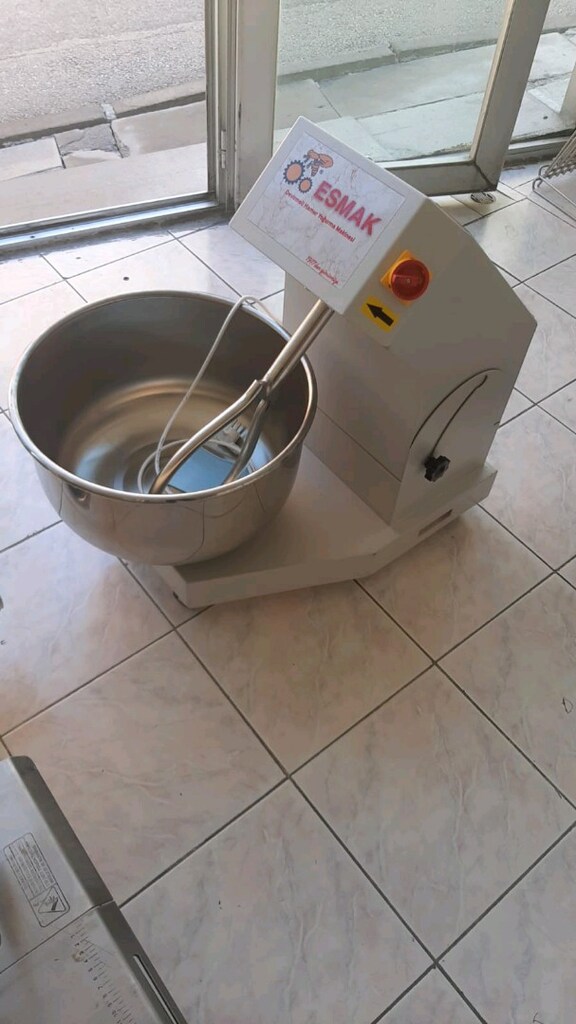 ESMAK TOPALOĞLU 20 KG DEVRİLİR HAMUR YOĞURMA MAKİNESİ.K KARTINA TAKSİT - 3