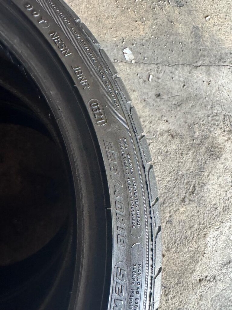 225 40 18 goodyear - 2
