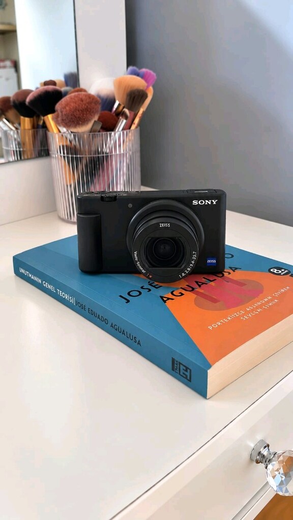 Sony ZV-1 – Garantili | Kutulu | Sıfır Ayarında + Ekstra Aparatlar - 7