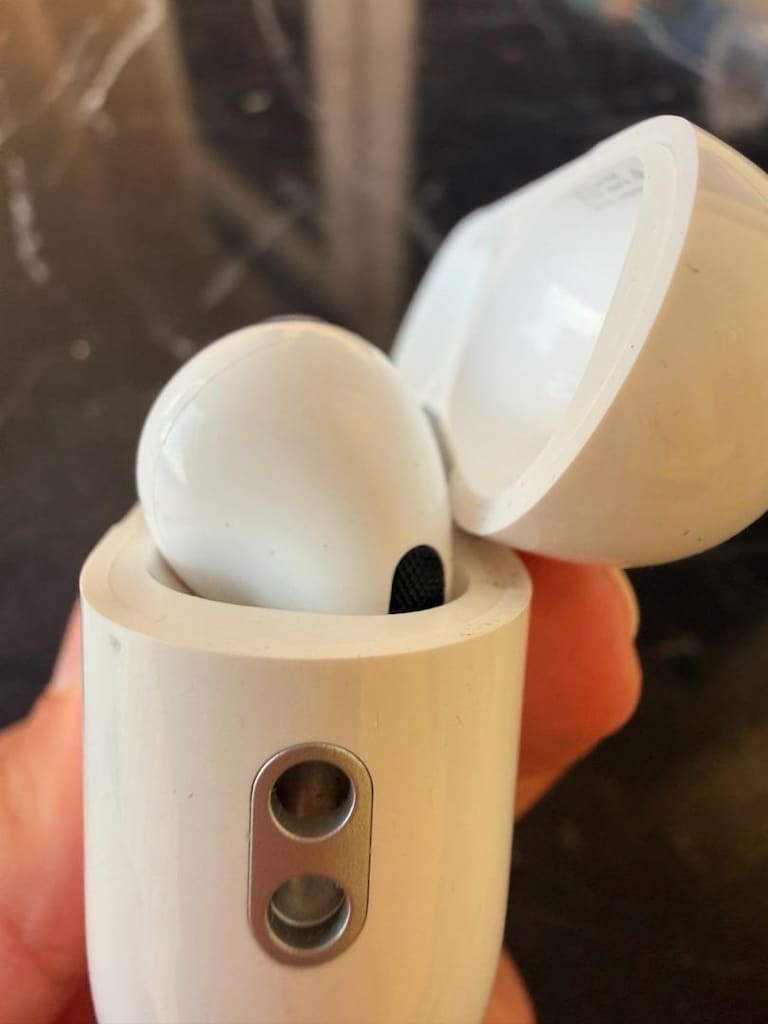 FUBAR Air Pro 2 Bluetooth Kulaklık – Yeni Gibi - 3