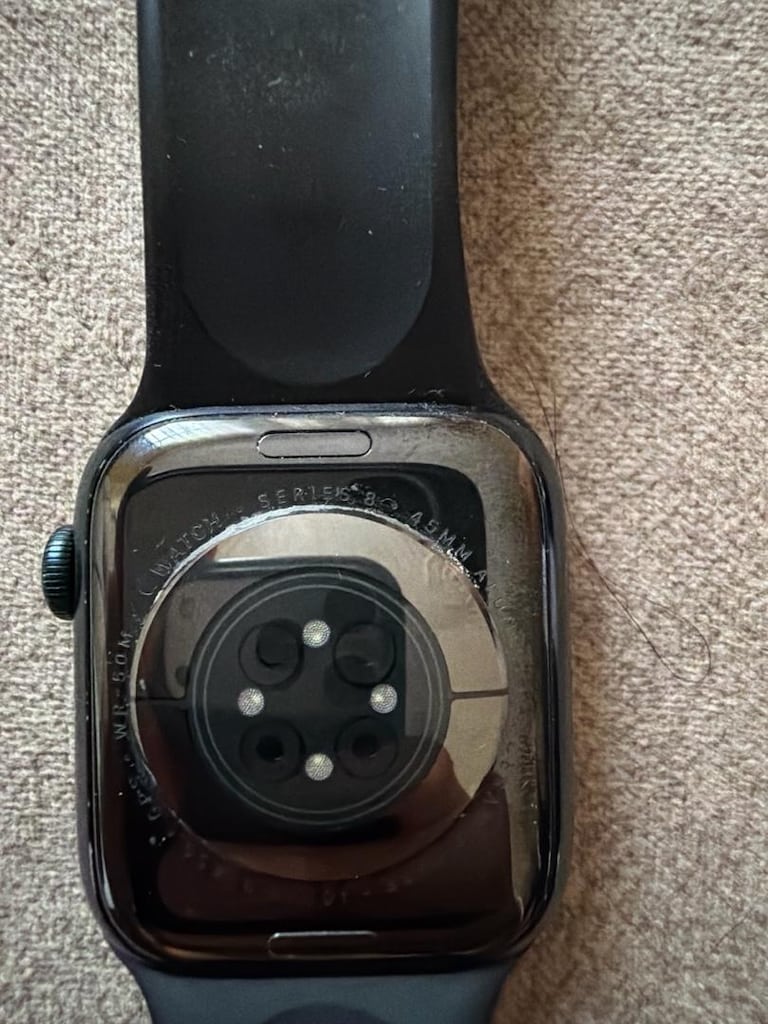 APPLE WATCH 8 45MM - 3