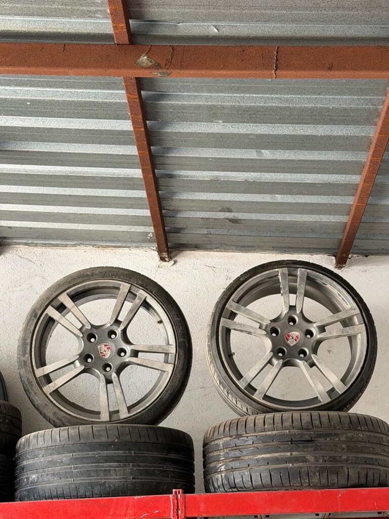 PORSCHE jant lastik 19 inç - 2