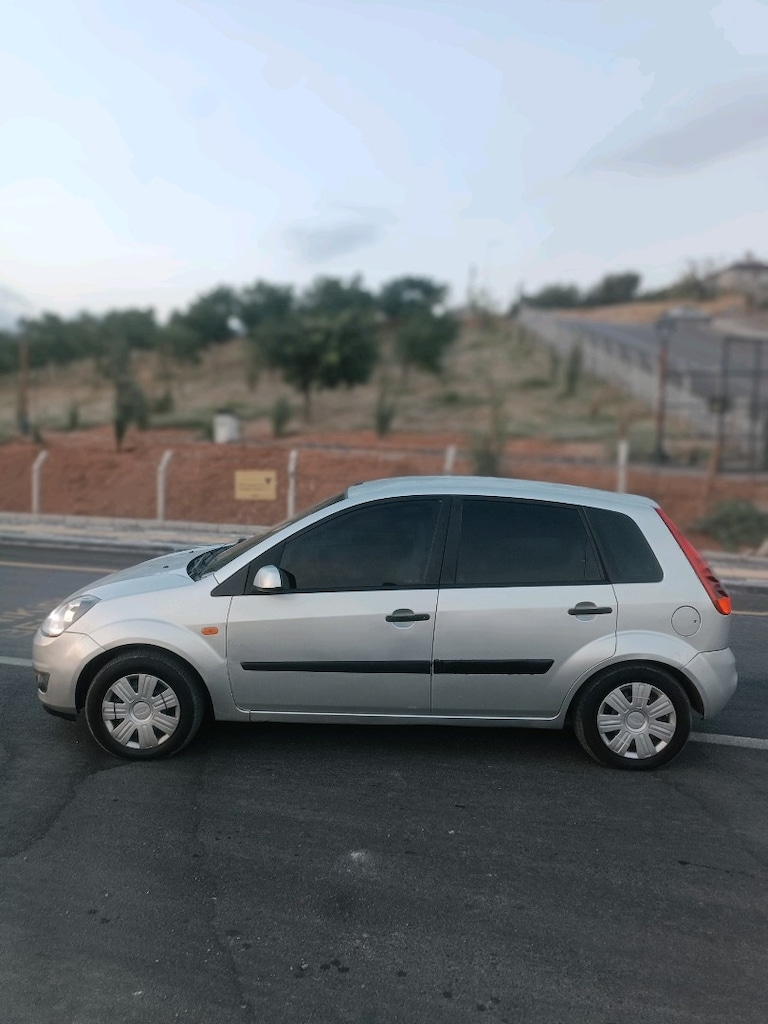 Ford Fiesta 14tdci - 4