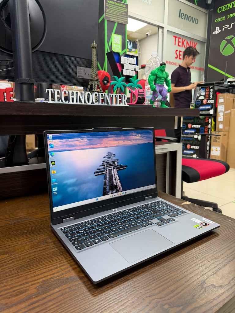 LENOVO LOQ RYZEN 7-250M 16 GB RAM 512 GB SSD RTX 5060 E.K - 2