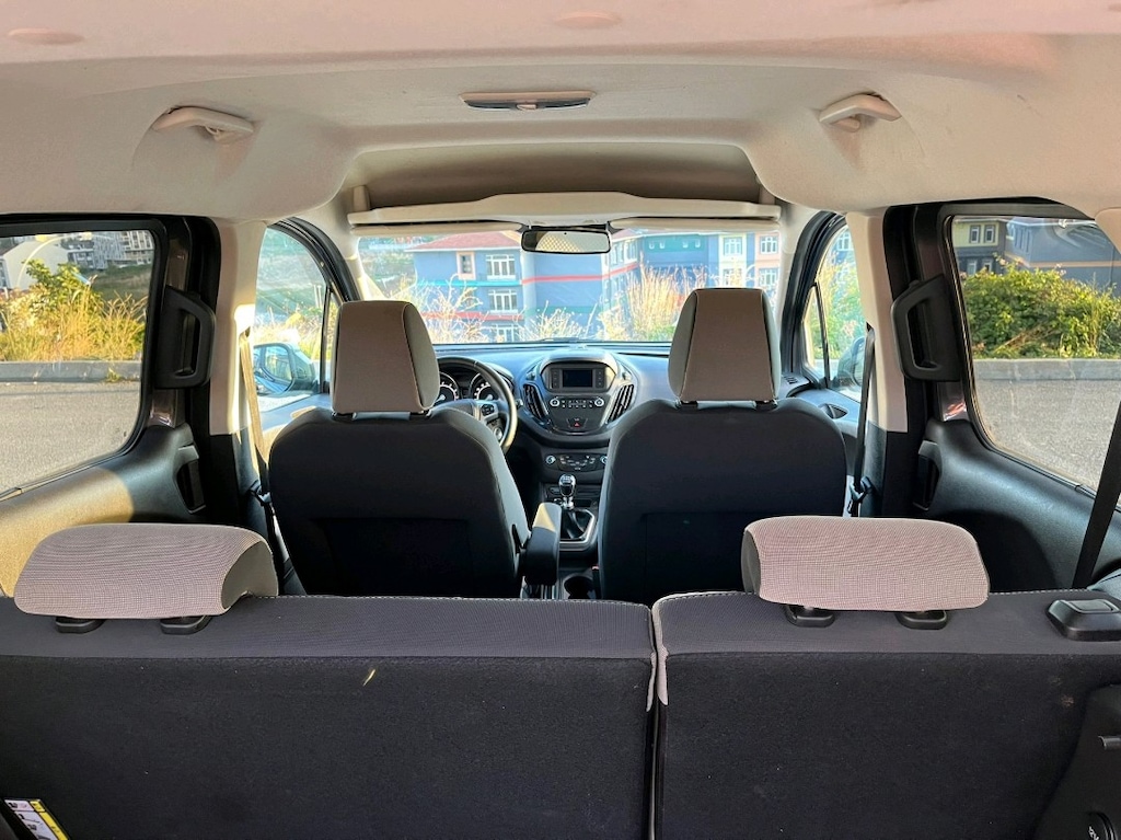 SAHİBİNDEN TEMİZ BAKIMLI 2023 FORD TOURNEO COURIER - 18