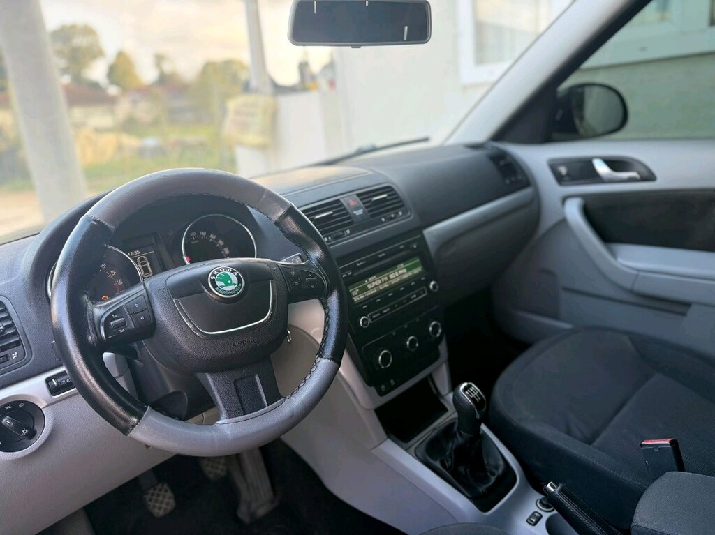 SKODA YETİ 1.6TDI MANUEL GARAJ ARABASI - 7