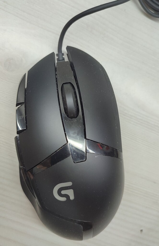Logitech G402 Oyuncu Mouse - 2