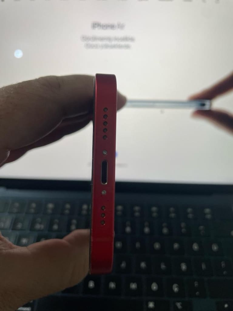 iPhone 12 Red Kusursuz - 6