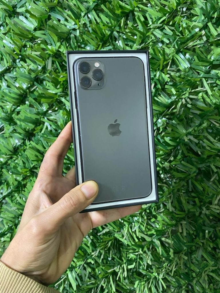 APPLE 11 PRO MAX - 2