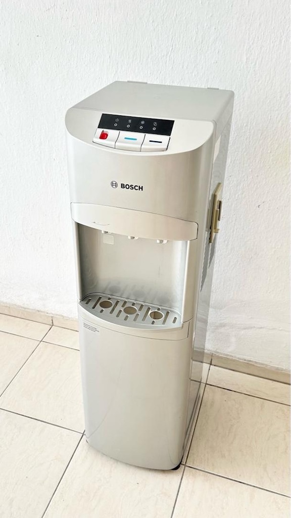 Bosch İnox Gizli Damacanalı Su Sebili - 2