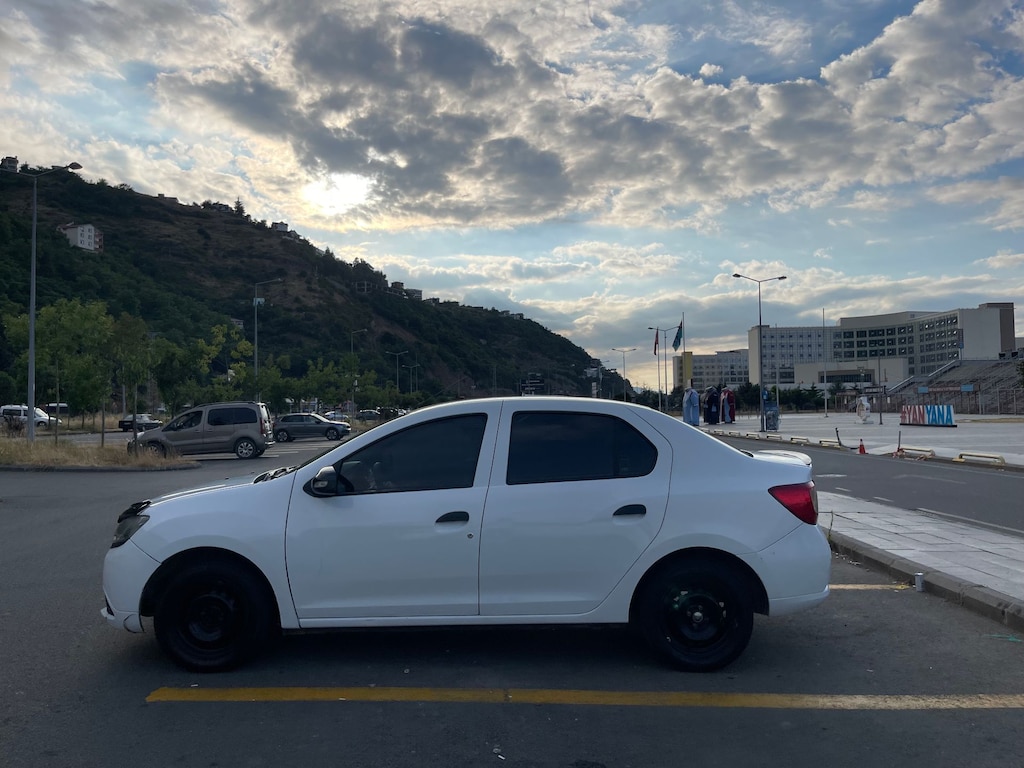 SAHİBİNDEN 2013 SYMBOL 1.5 dCi | CARPLAY, GERİ GÖRÜŞ, YENİ TRİGER - 4