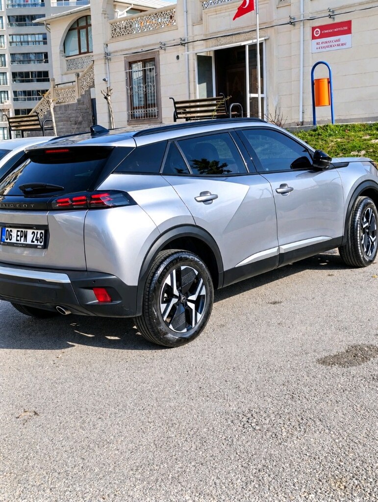 DÜŞÜK KM Lİ GARANTİ KAPSAMINDA, 1.5 ALLURE MAKYAJLI KASA - 9