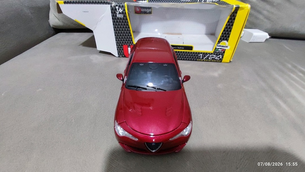 Alfa Romeo Stelvio Hatcback modeli metal diecast araba - 7