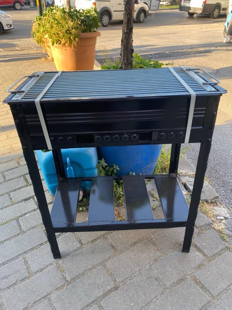 SIFIR . KENDİNDEN SEHPALI EMAYE IZGARALI MANGAL. 61-56-30 CM - 12
