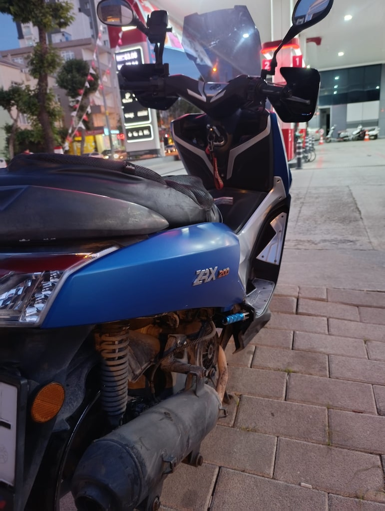 ARORA ZRX 200 - 9