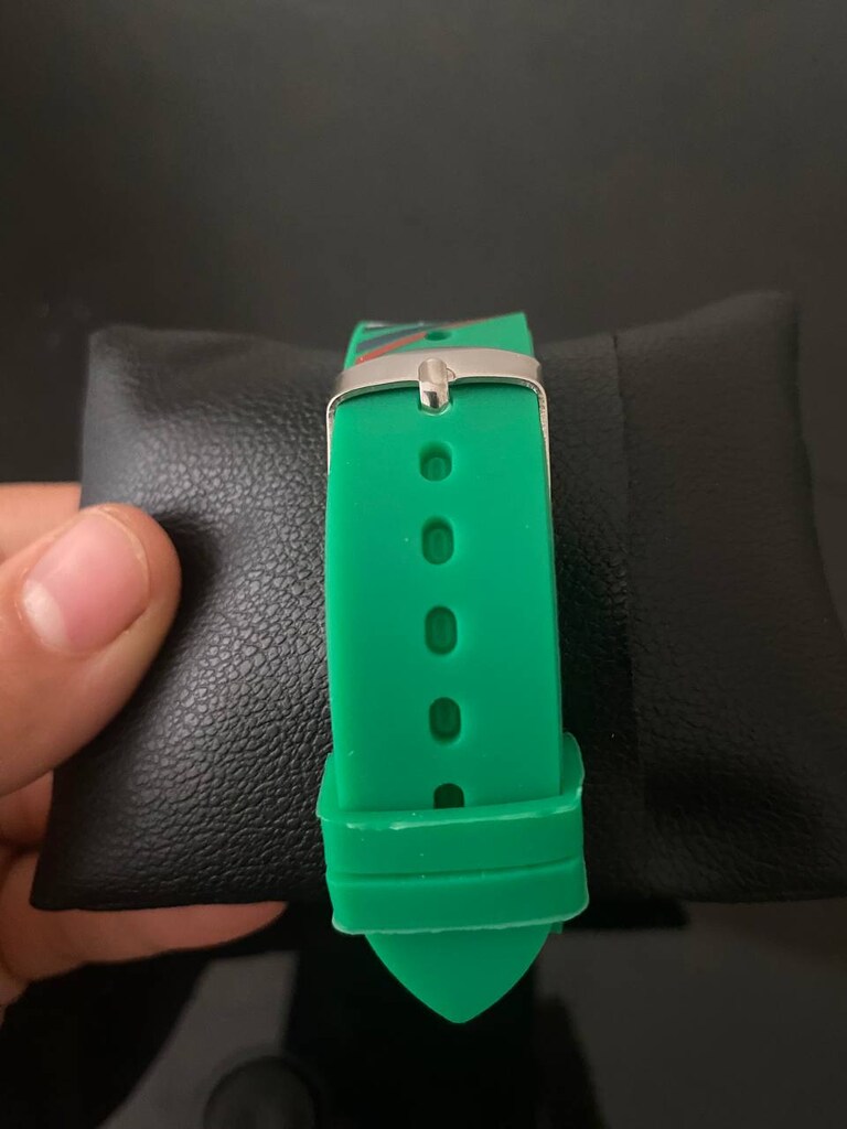 sıfır & kutulu Tommy Hilfiger Erkek Kol Saati - Silikon Kordon - 5