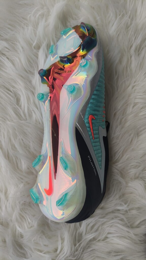 SİFİR ADETLİ ÜRÜN Nike United Phantom 6 Low Elite Limited Edition - 8
