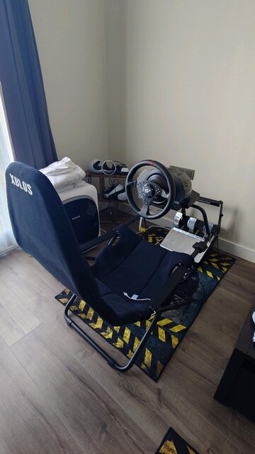 Thrustmaster t300RS + T3A pro Pedal + Koltuklu stand