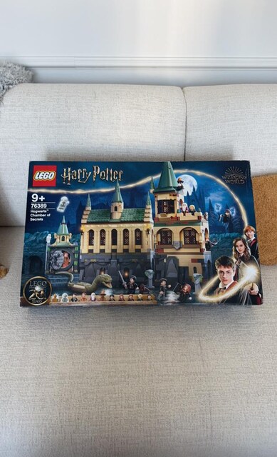 LEGO Harry Potter Hogwarts Chamber of Secrets