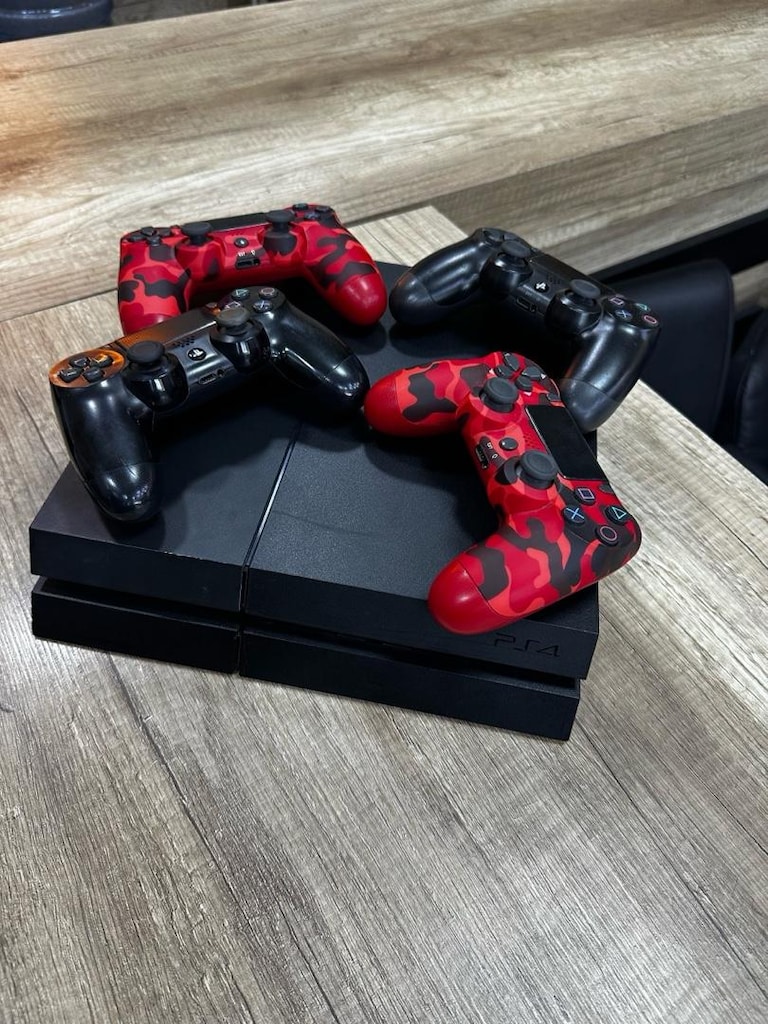 Atlas teknolojiden acil satılık PlayStation 4 değişensiz temiz - 4