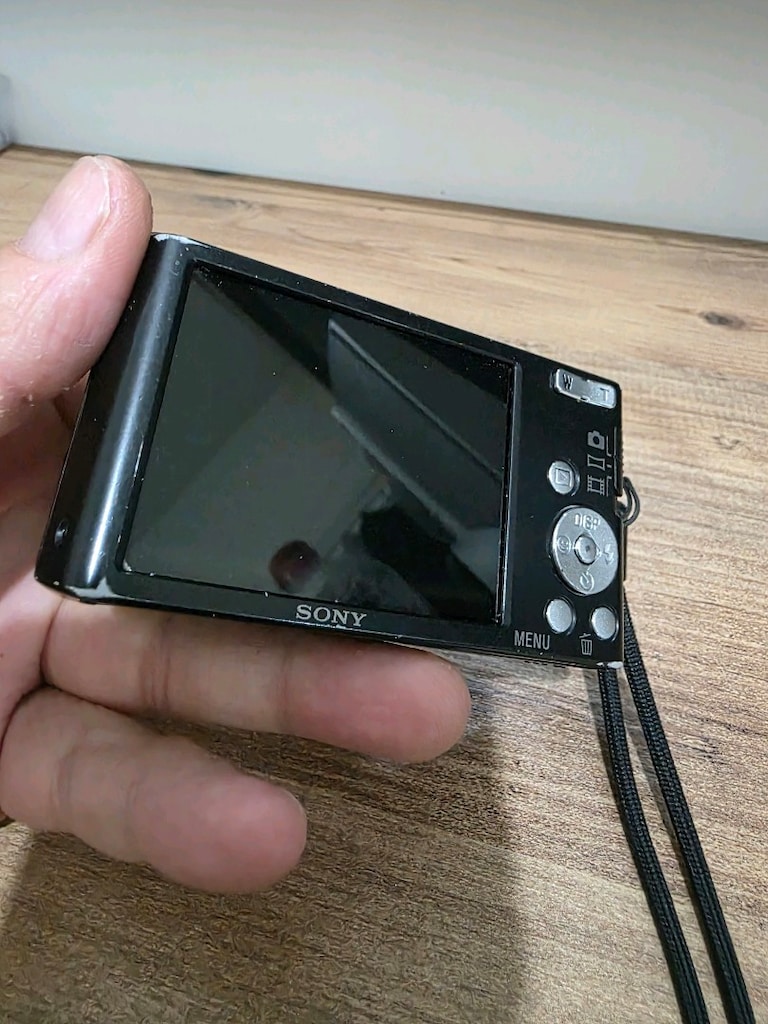 Sony Cyber-shot DSC-W830 - 3