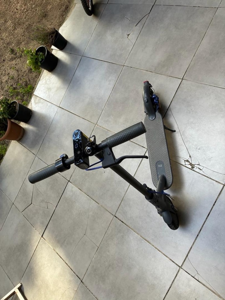 Xiaomi Mi Electric Scooter 3 - 2