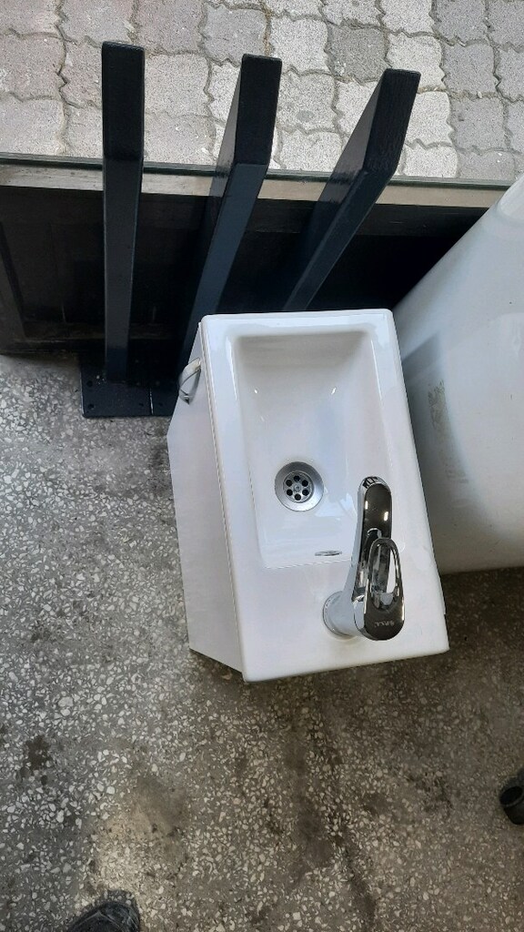 dolapli lavabo duvara askili - 4