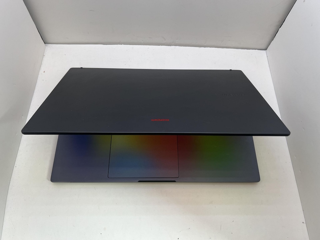 SAMSUNG GALAXY BOOK İ7 13. NESİL 16 GB RAM 512 M2SSD - 9