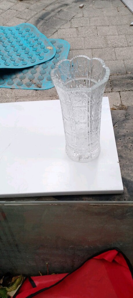 İKİ Adet Kristal cam vazo - 3