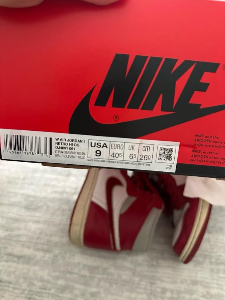 AIR JORDAN 1 RETRO HIGH OG VARSITY RED - 6