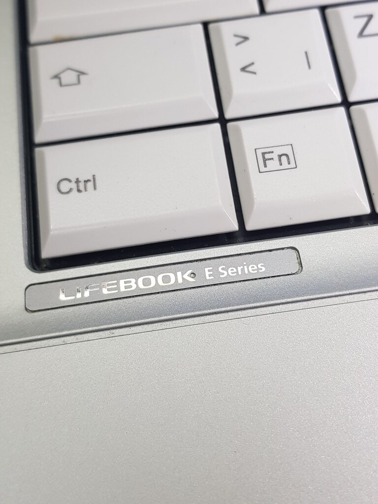 Fujitsu LIFEBOOK E sersi İ5 Temiz Kullanılmış 240 SSD Hızlı Seri - 4