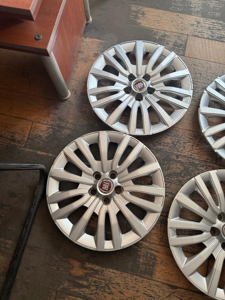 4 adet egea orjinal jant kapağı 15 inç - 2