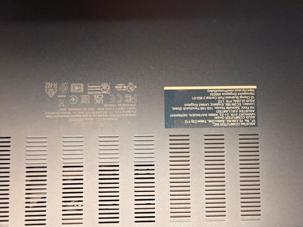 Asus zenbook 14' UX3405CA - 11