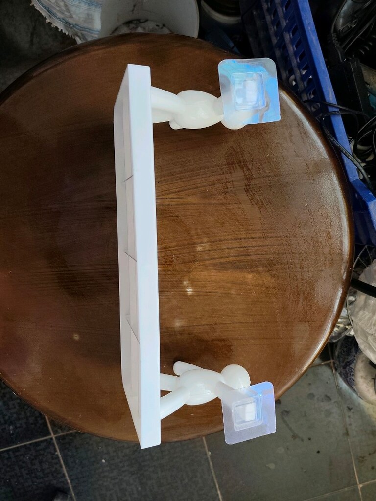 plastik figürlü yapışkan etejer - 3