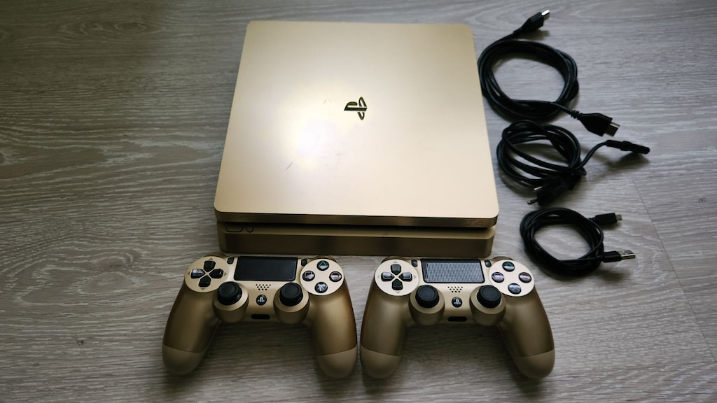 PS4 Slim 1 TB GOLD Edition, FC 27+15 Oyun, 2 Orijinal Gold Kollu - 20